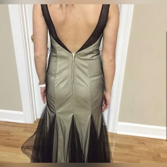 DEB Formal Dress Nude Black. Sz 7 / 8. Mermaid sequins. Sleeveless. Like New - Picture 2 of 13